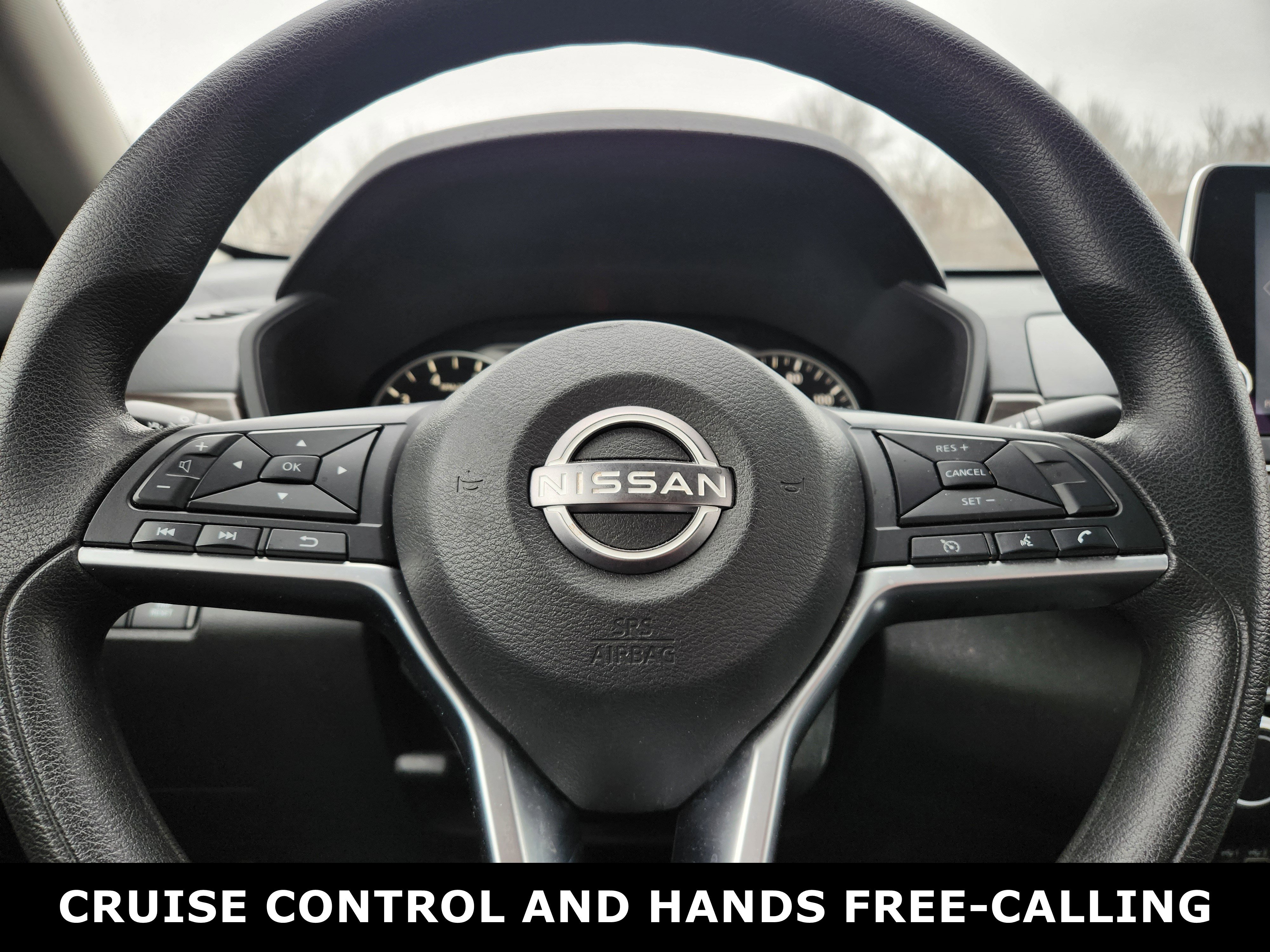 Used 2023 Nissan Altima 2.5 SV image 2