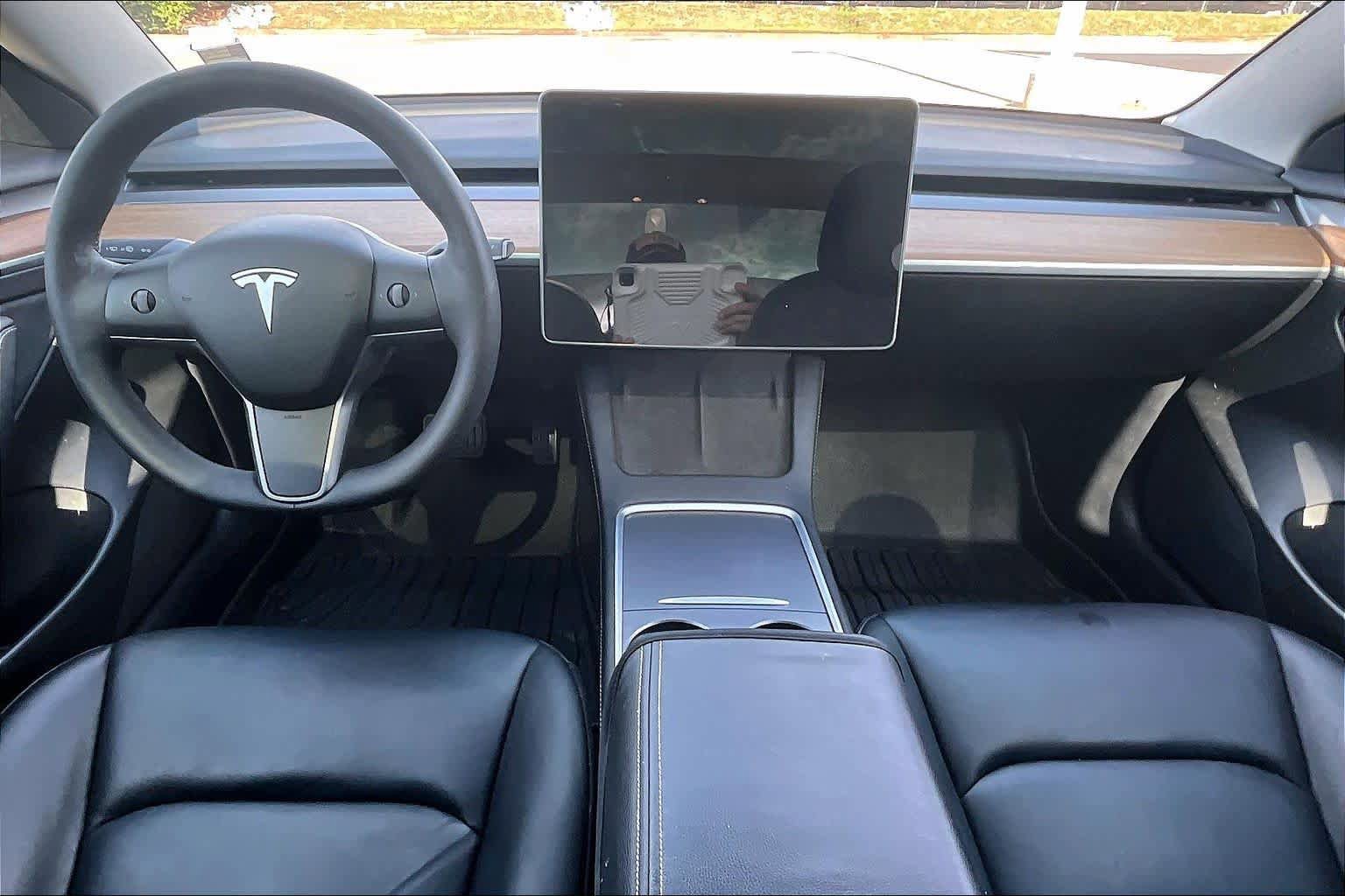 Used 2022 Tesla Model 3 Long Range AWD/4WD image 14