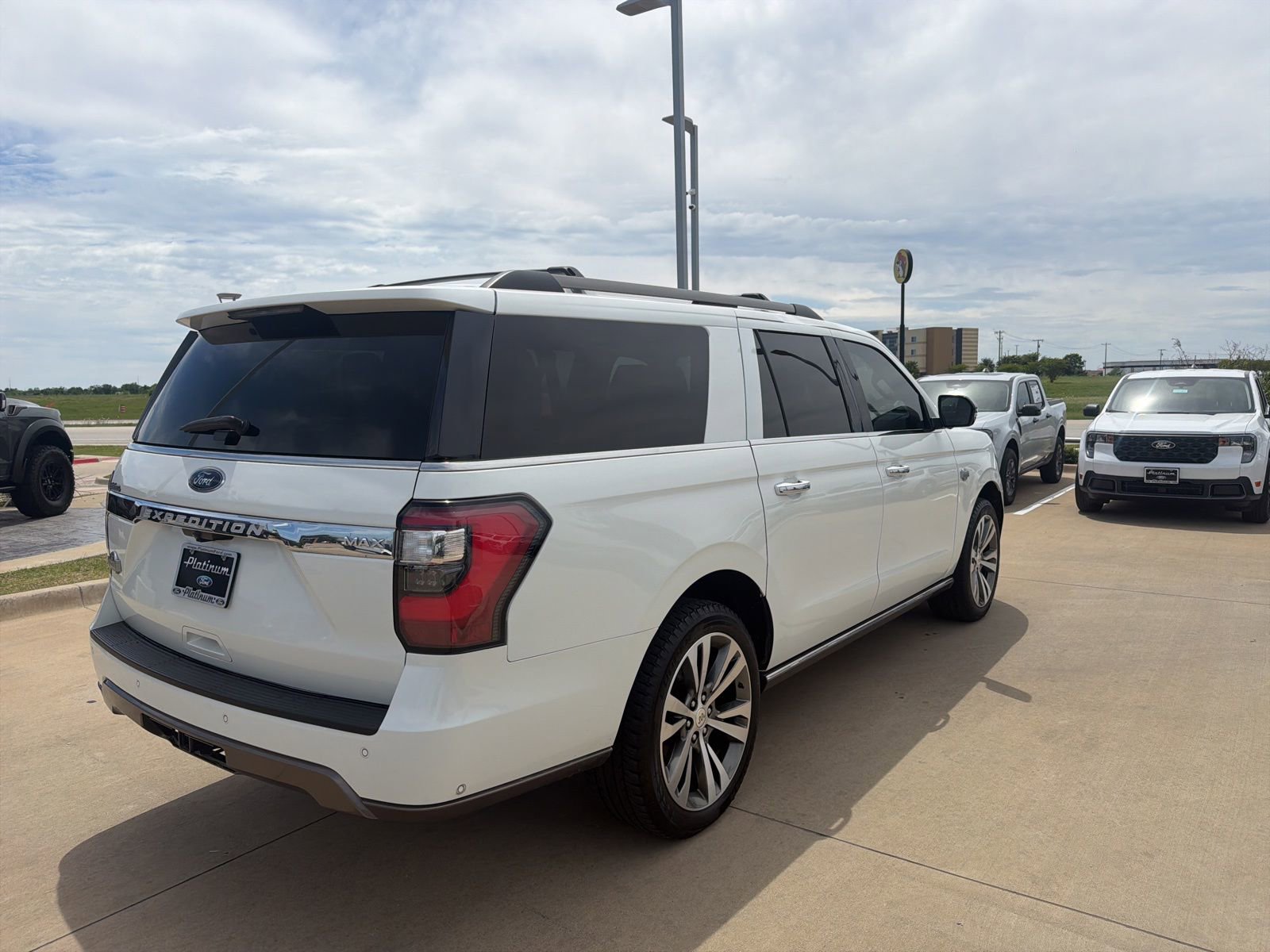 Used 2020 Ford Expedition Max King Ranch w/ Cargo Package image 5
