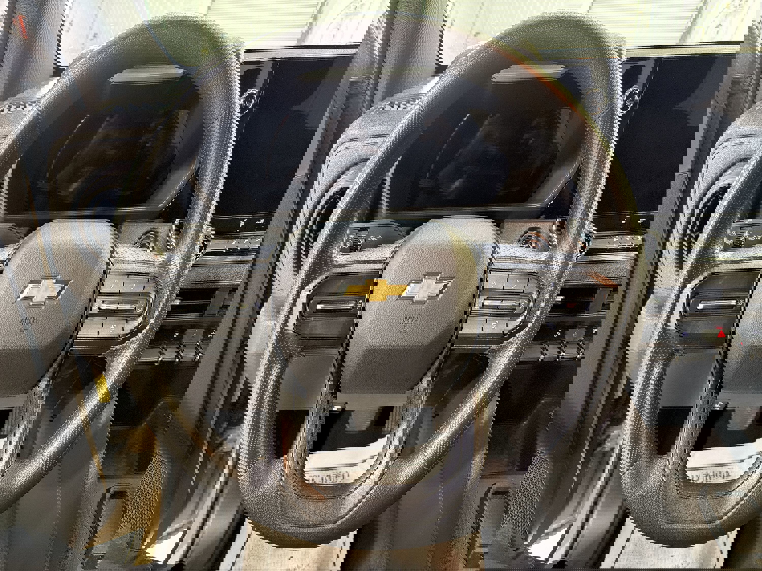 Used 2023 Chevrolet Colorado W/T image 13