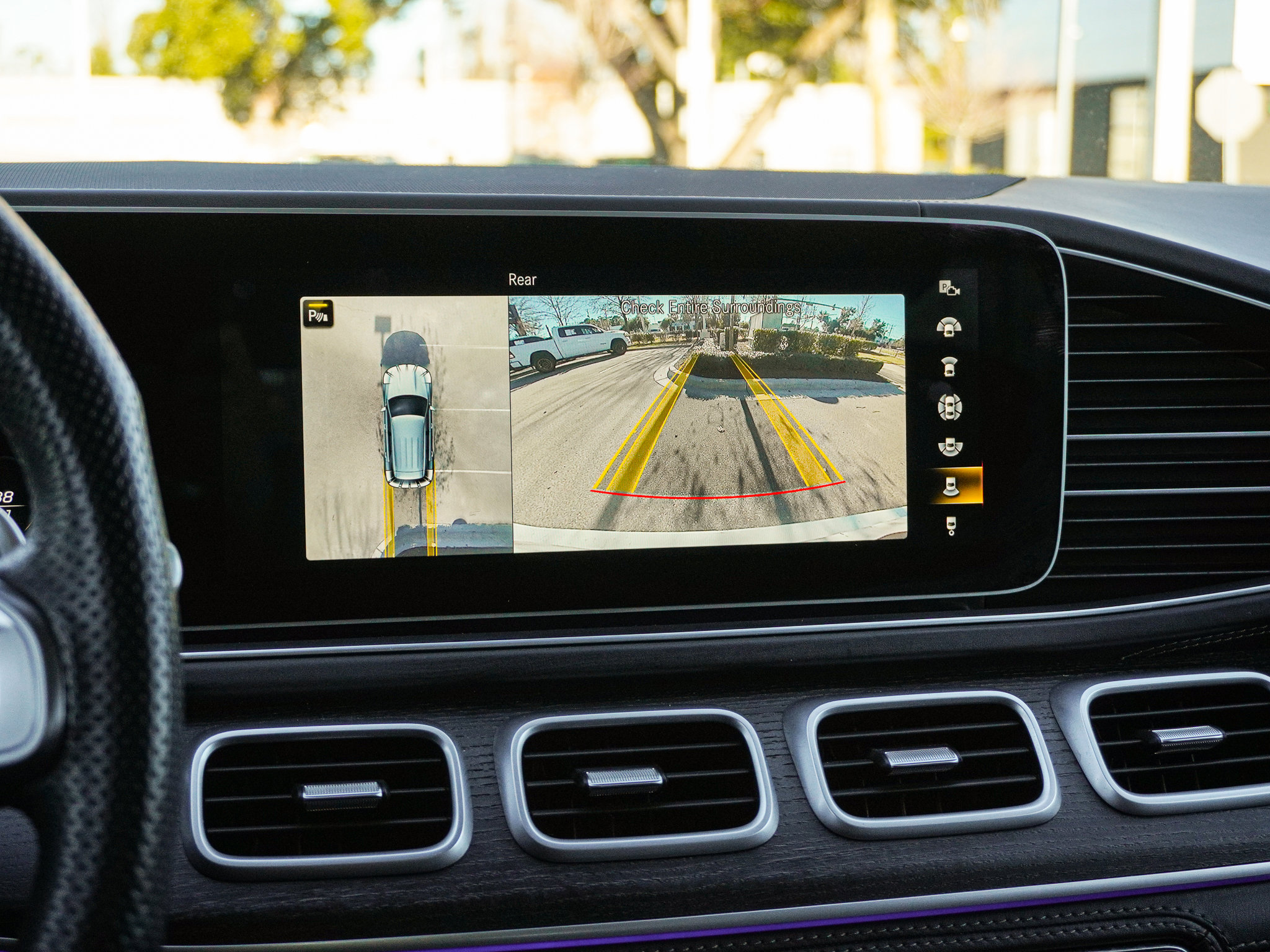 Used 2023 Mercedes-Benz GLE 53 AMG 4MATIC image 26