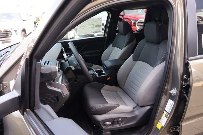 New 2025 Toyota Tacoma TRD Off-Road image 9