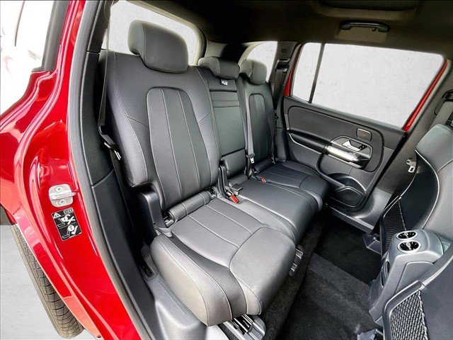 New 2026 Mercedes-Benz GLB 250 image 29