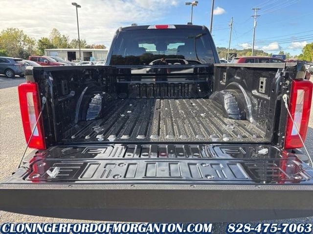 New 2026 Ford F250 XLT w/ FX4 Off-Road Package AWD/4WD image 9