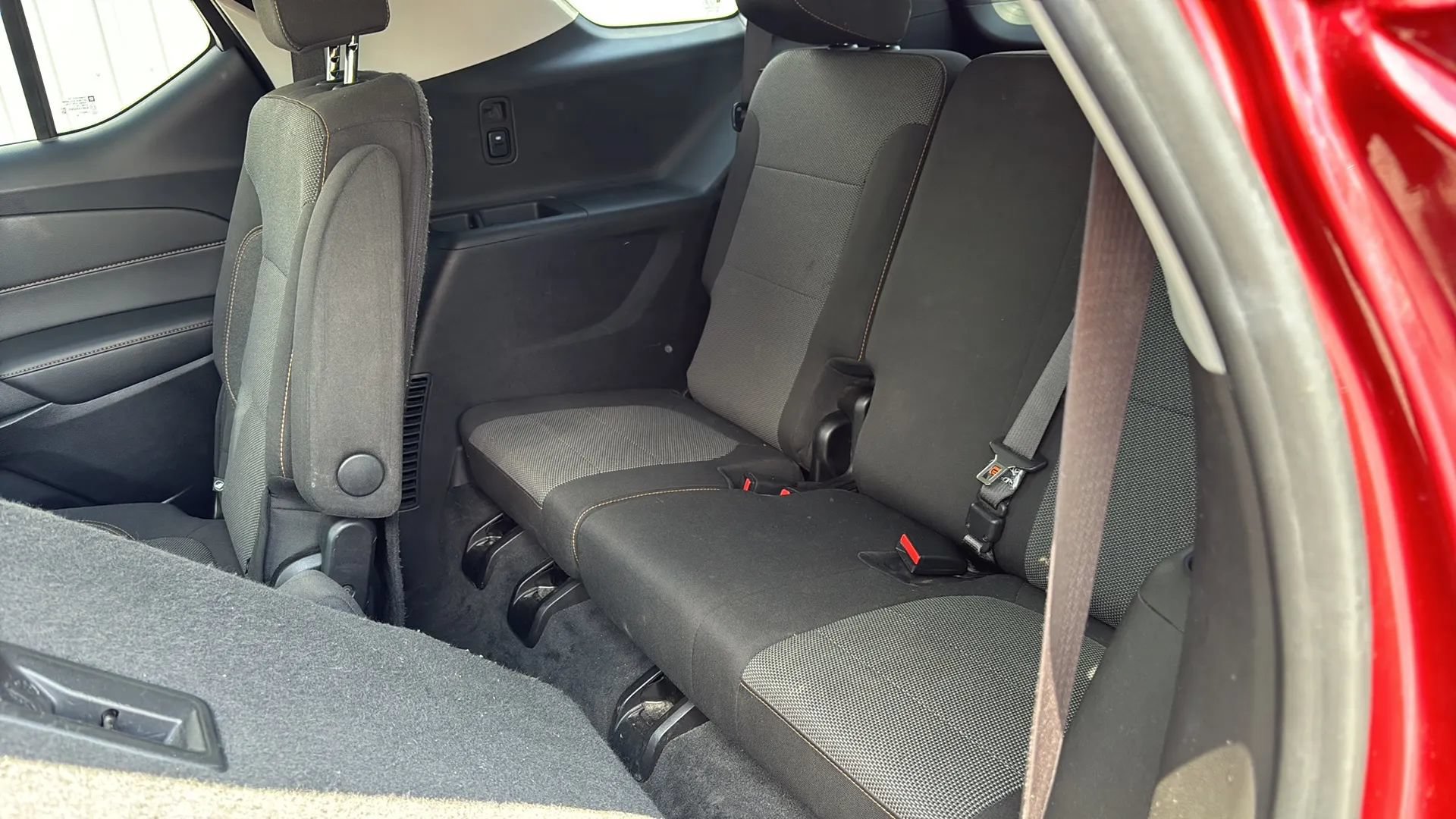 Used 2019 Chevrolet Traverse LT FWD image 18
