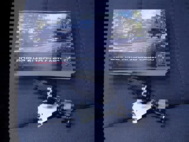 Used 2022 RAM 1500 Classic SLT image 29