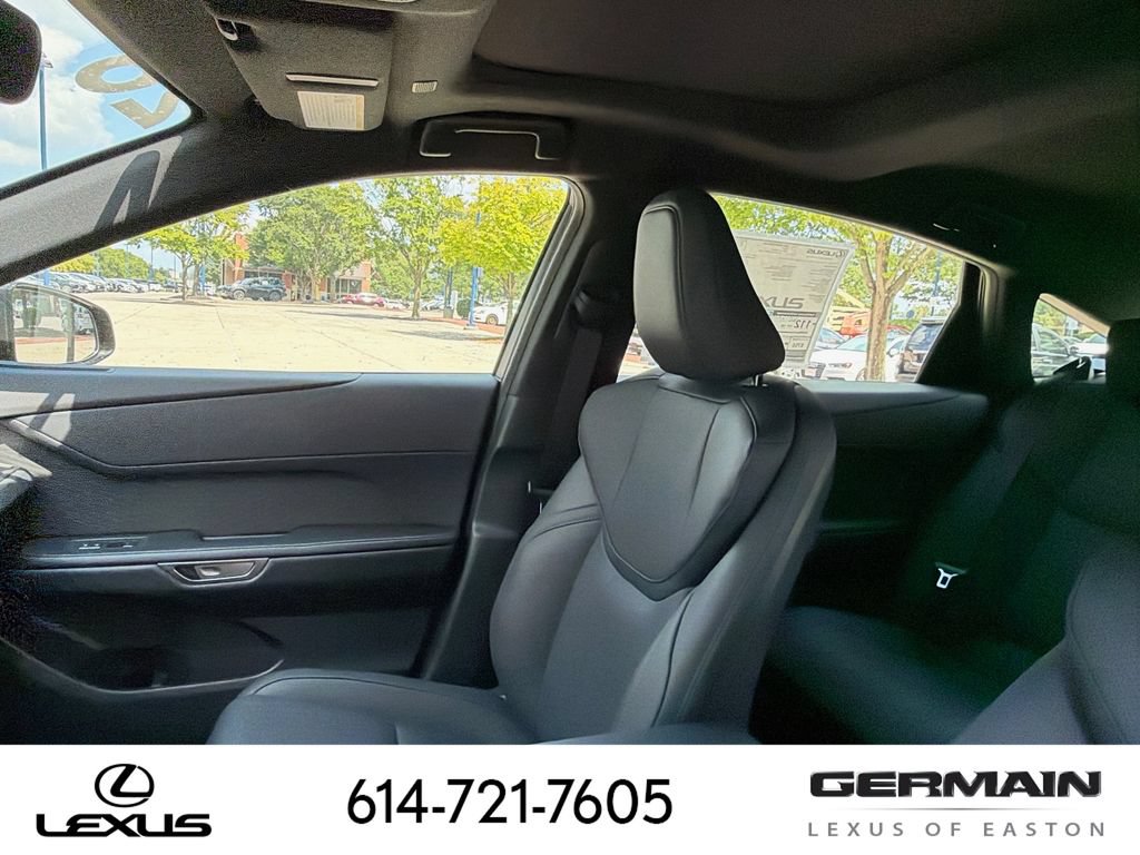 New 2026 Lexus ES 500e AWD/4WD image 21