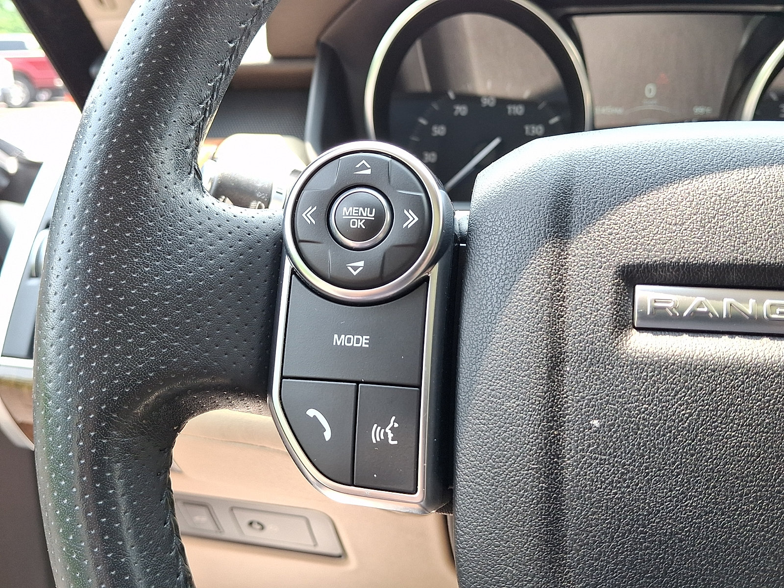 Used 2016 Land Rover Range Rover Sport HSE AWD/4WD image 21