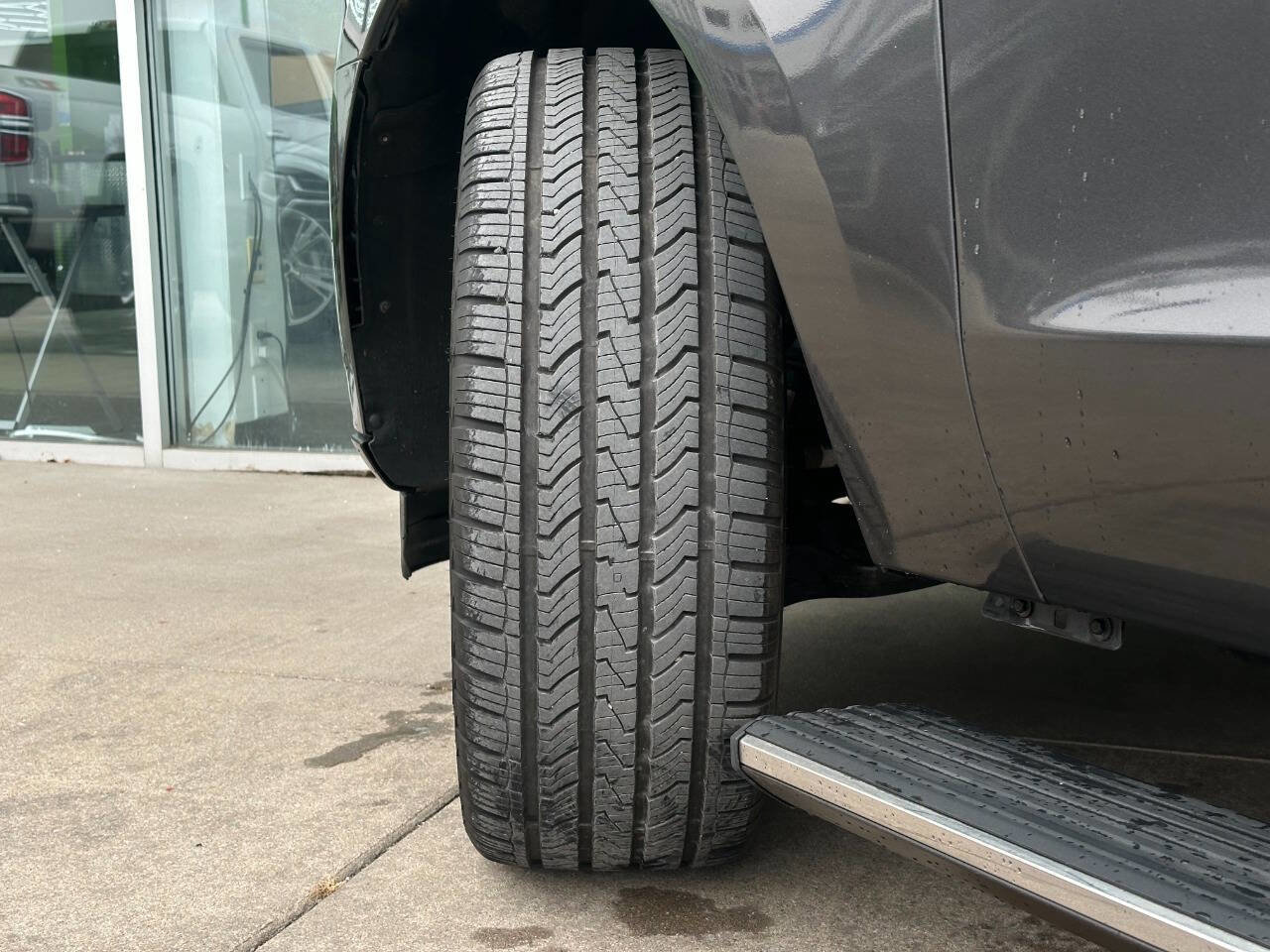 Used 2018 Ford Expedition Limited w/ Equipment Group 302A image 43