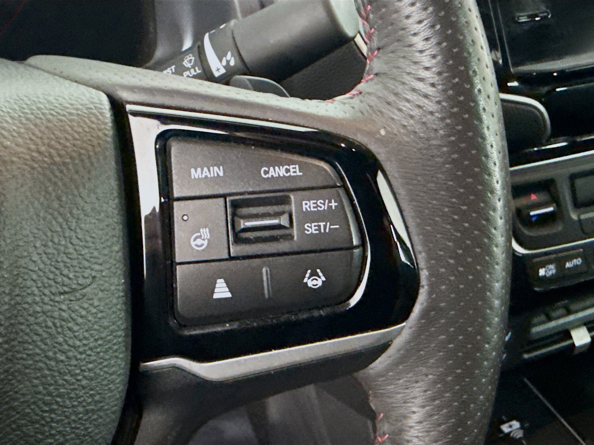 Used 2025 Honda Ridgeline Black Edition image 15