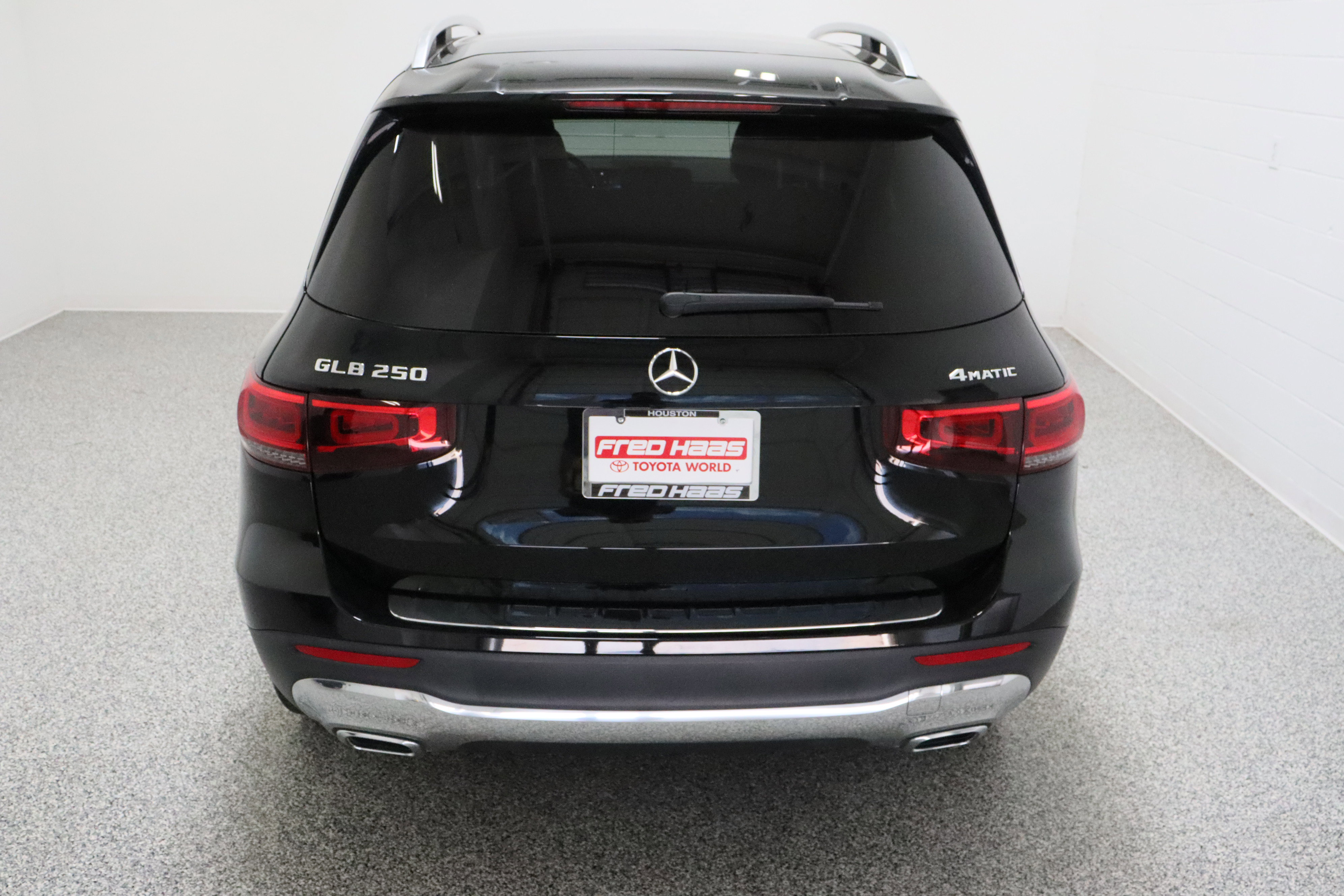 Used 2020 Mercedes-Benz GLB 250 4MATIC image 8