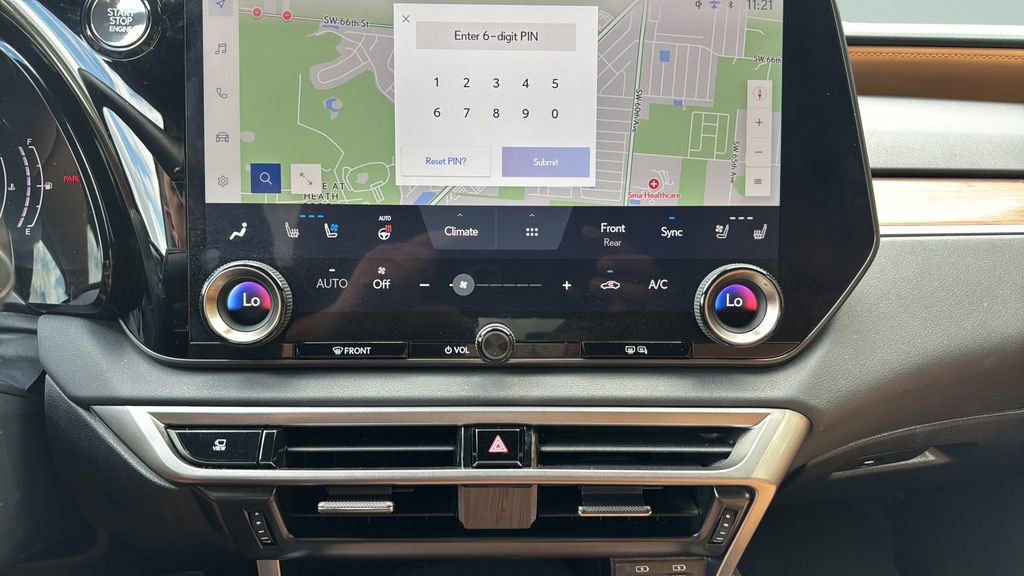 Used 2024 Lexus RX 350 Premium w/ Convenience Package image 9