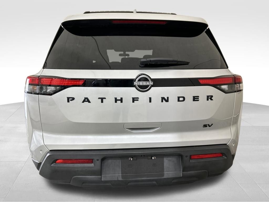 Used 2022 Nissan Pathfinder SV w/ SV Black Package image 4
