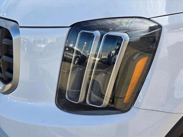 Used 2025 Kia Telluride S AWD/4WD image 9