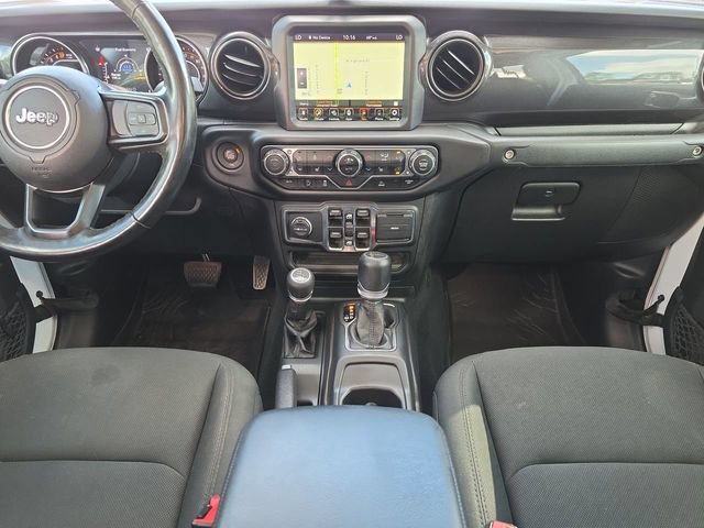 Used 2020 Jeep Gladiator Overland AWD/4WD image 17