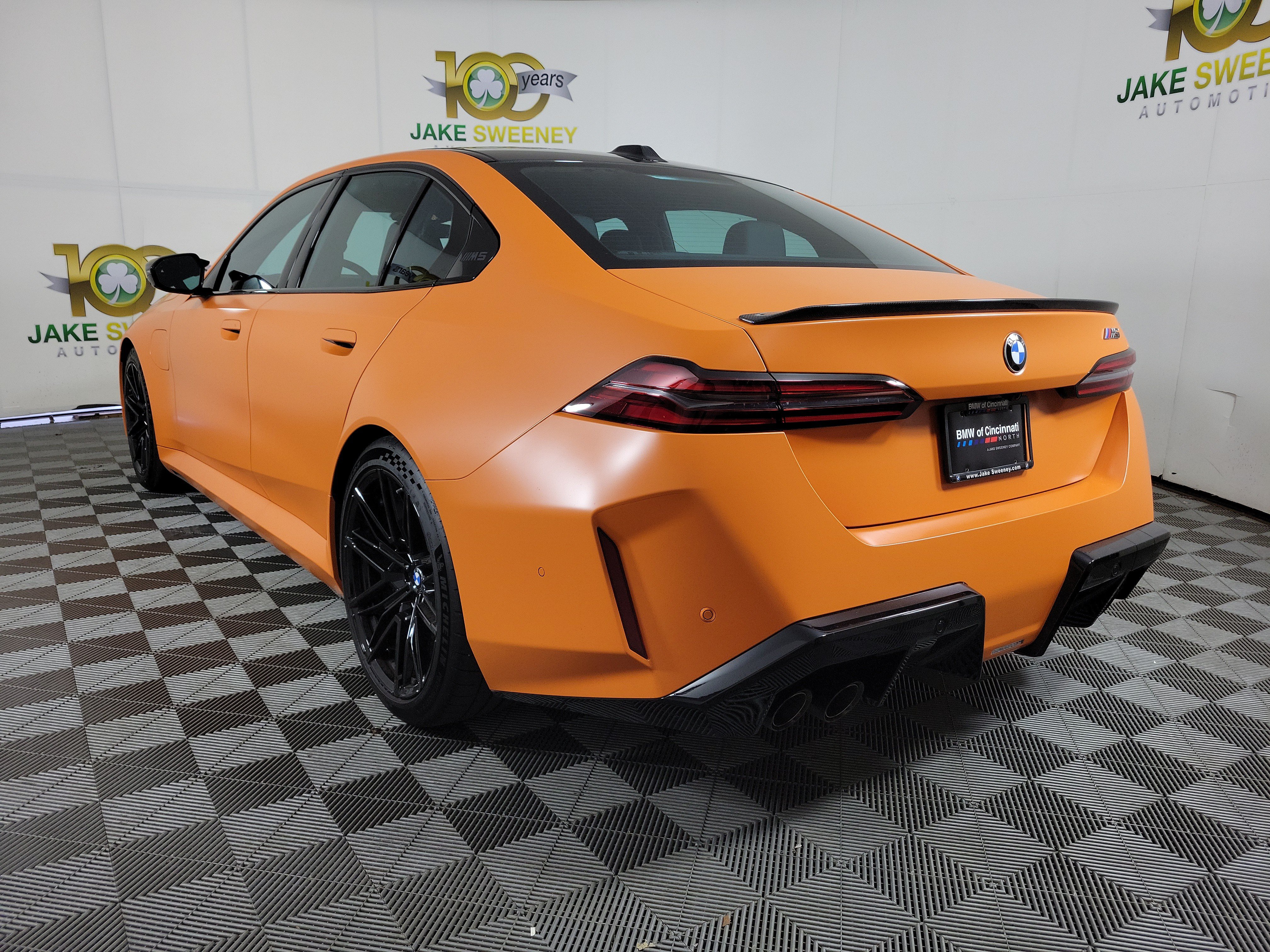 Used 2026 BMW M5 w/ Carbon Package AWD/4WD image 5