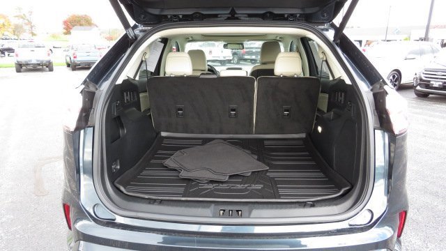 Certified 2022 Ford Edge Titanium w/ Equipment Group 301A image 32