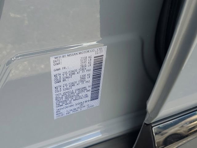 Certified 2024 Nissan Murano SV w/ SV Midnight Edition Package image 31