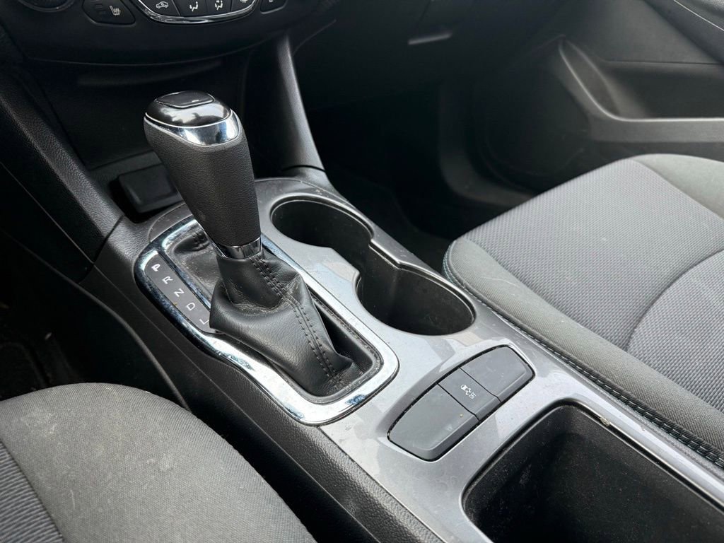 Used 2016 Chevrolet Cruze LT w/ Convenience Package image 10