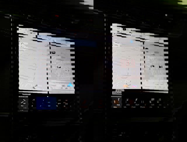 New 2025 Jeep Grand Cherokee Limited w/ Black Appearance Package image 18