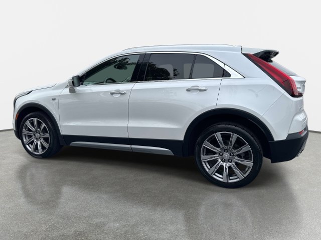 Used 2021 Cadillac XT4 Premium Luxury AWD/4WD image 3