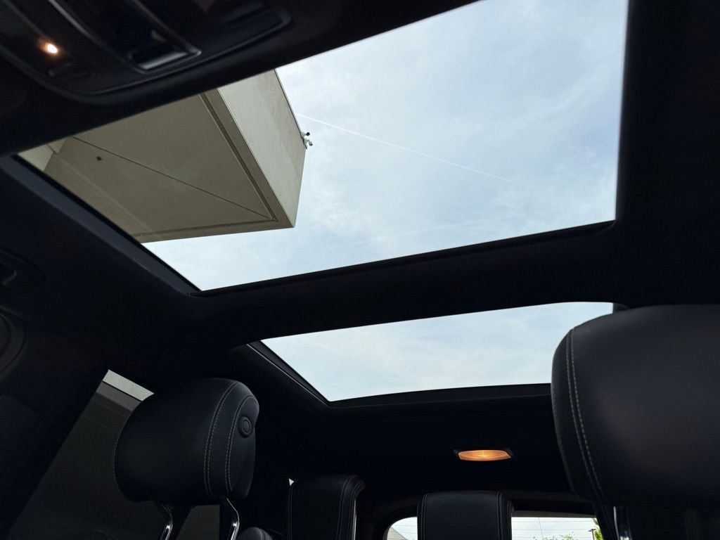 Used 2018 Mercedes-Benz GLE 63 AMG 4MATIC image 2