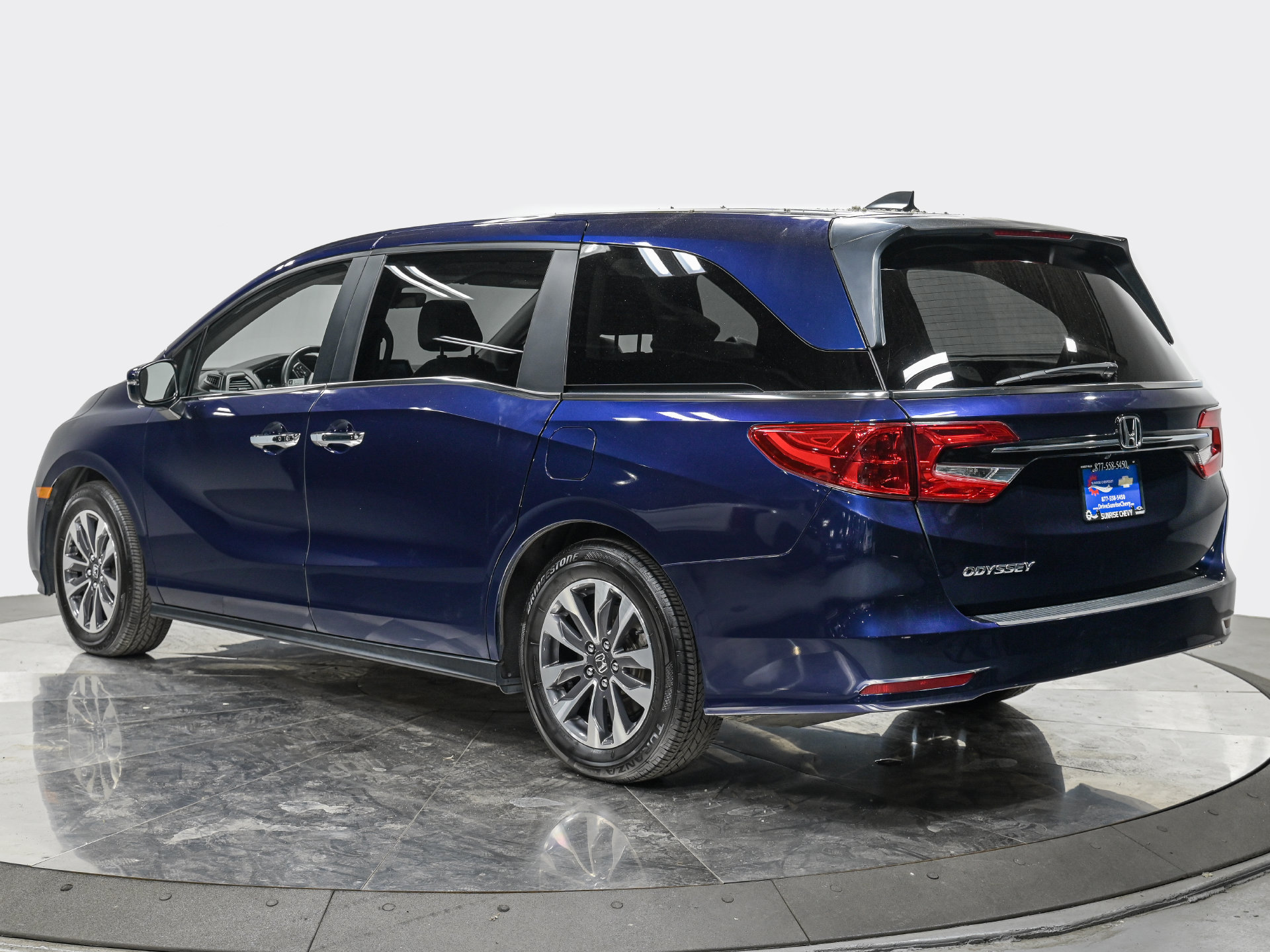 Used 2021 Honda Odyssey EX-L image 4