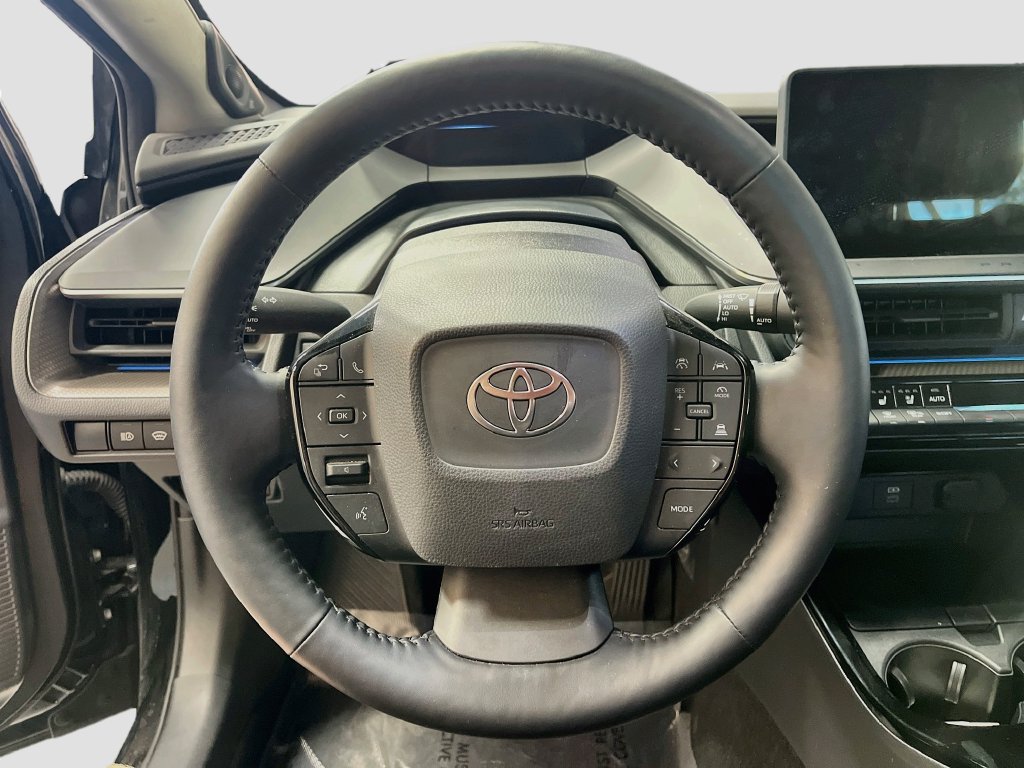 Used 2026 Toyota Prius Limited w/ Limited Premium Package AWD/4WD image 11
