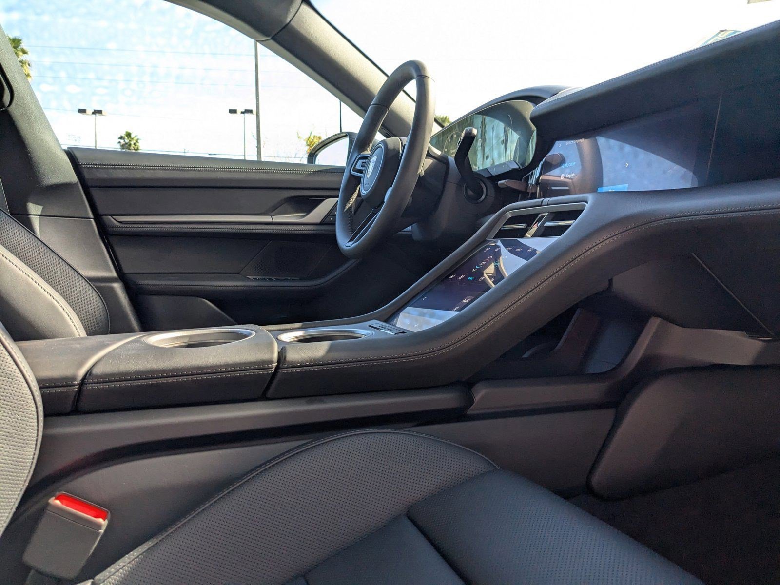 New 2025 Porsche Taycan 4S image 6