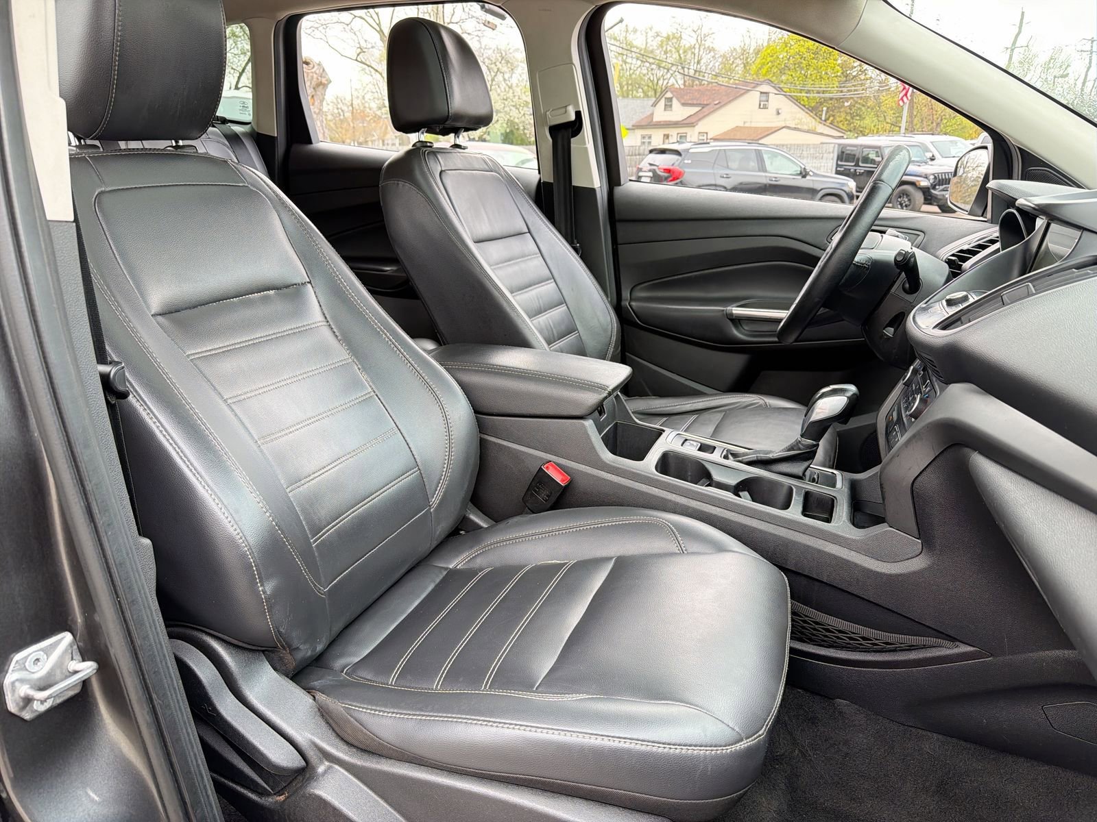 Used 2019 Ford Escape SEL AWD/4WD image 25