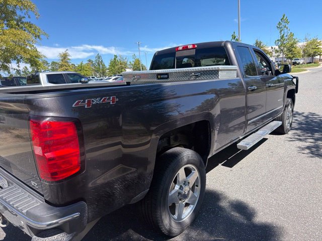 Used 2015 Chevrolet Silverado 2500 LTZ w/ Driver Alert Package AWD/4WD image 19