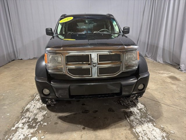 Used 2010 Dodge Nitro SE image 2