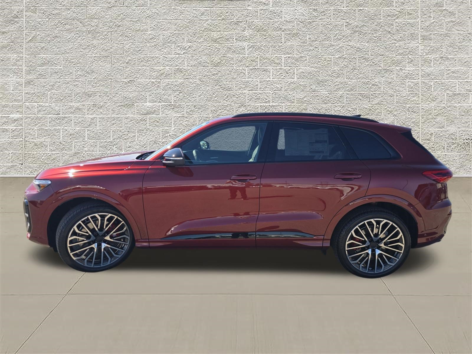 New 2026 Audi SQ5 Premium Plus AWD/4WD image 4