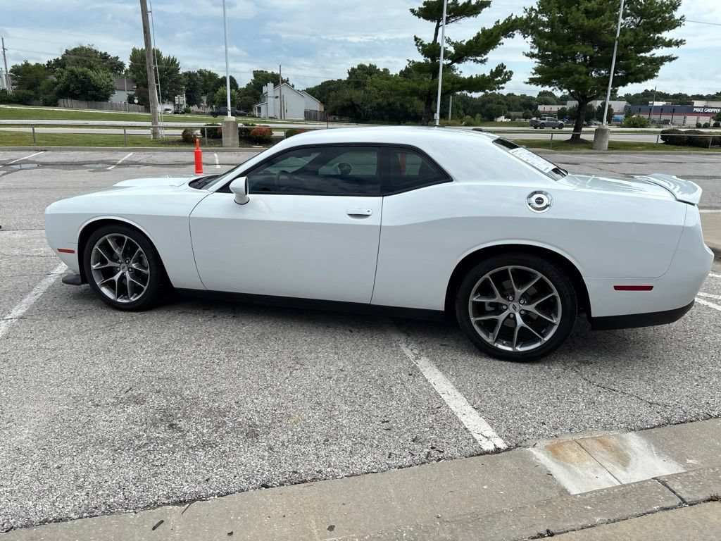 Used 2022 Dodge Challenger GT RWD image 21