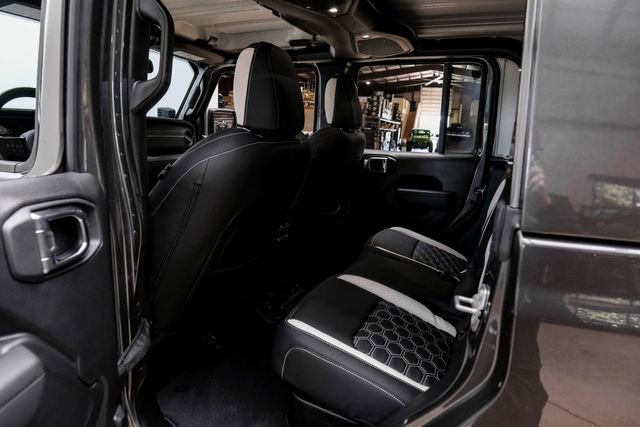 Used 2025 Jeep Gladiator Sport image 79