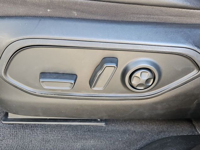 Used 2022 Jeep Grand Cherokee L Laredo image 12