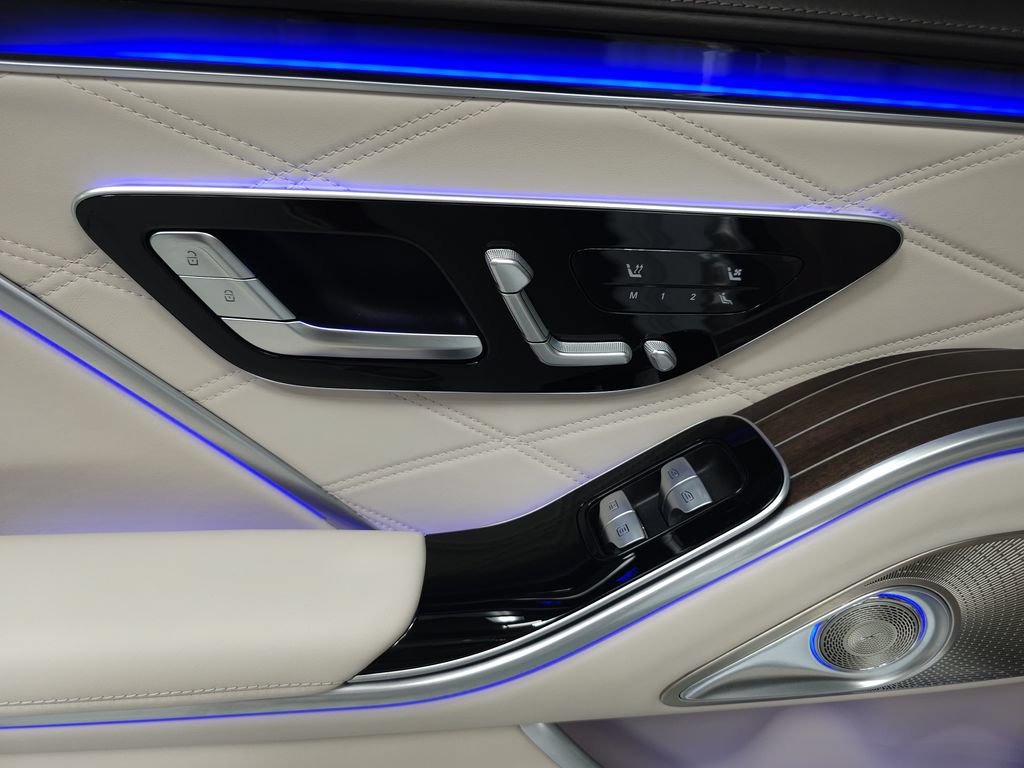 Used 2024 Mercedes-Benz Maybach S 580 4MATIC image 29