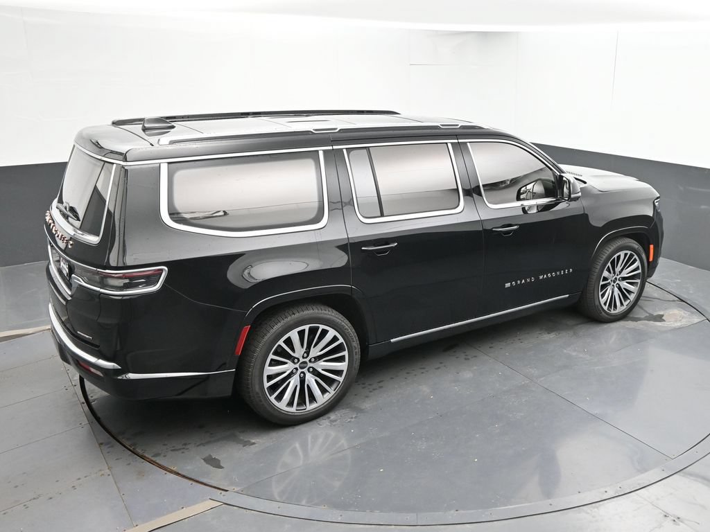 Used 2022 Jeep Grand Wagoneer Series III AWD/4WD image 13