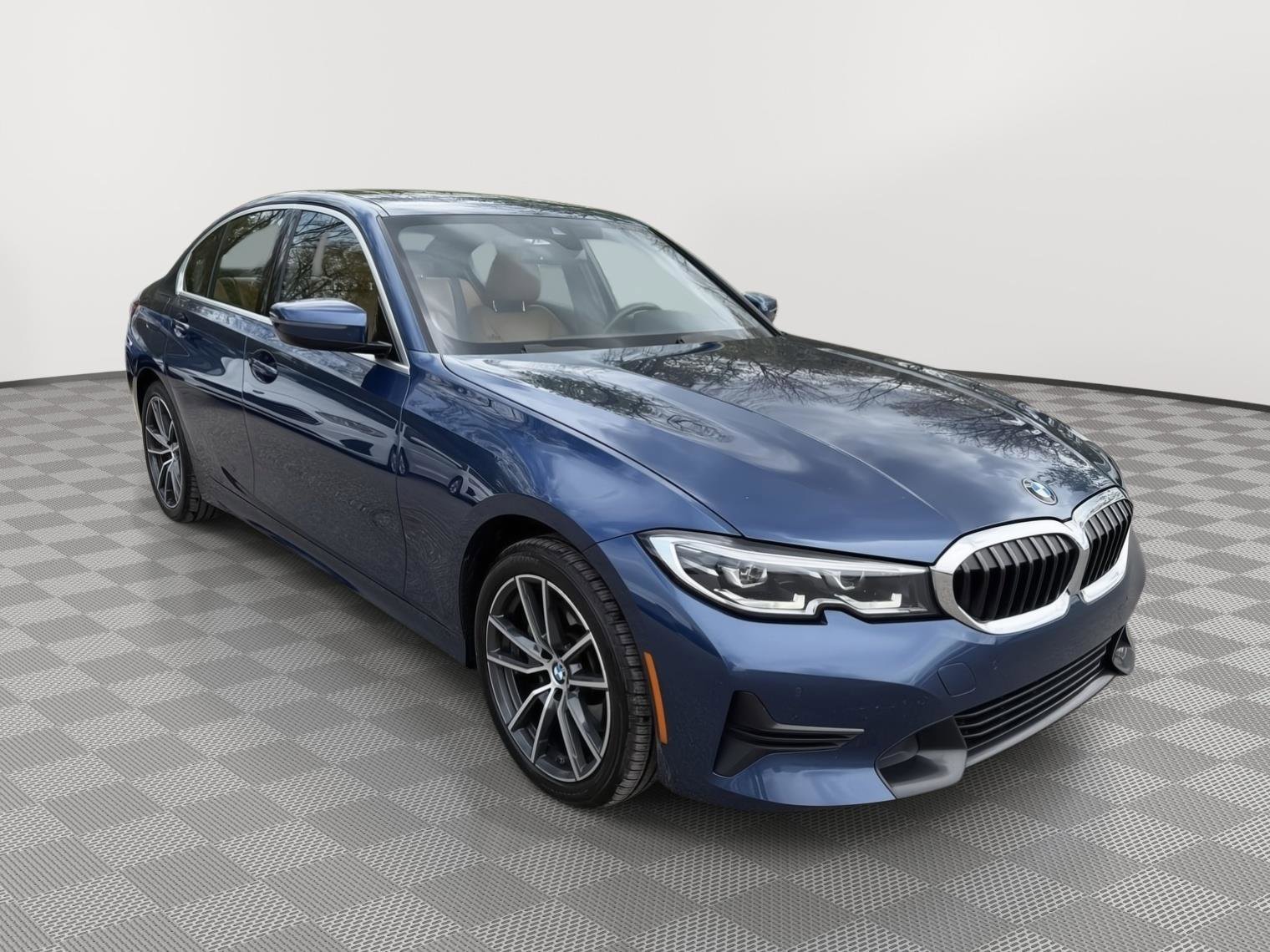 Used 2021 BMW 330i xDrive Sedan w/ Convenience Package AWD/4WD image 7