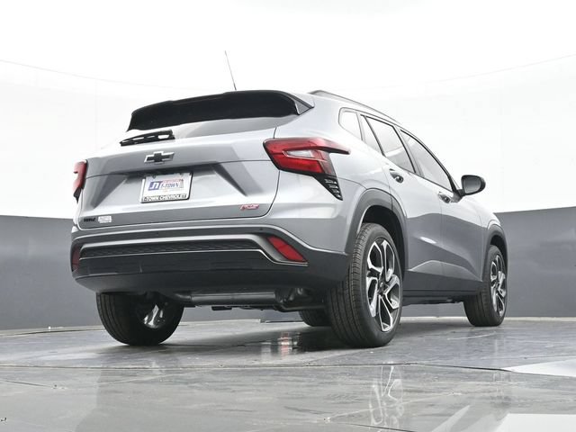 New 2026 Chevrolet Trax RS w/ Driver Confidence Package FWD image 40
