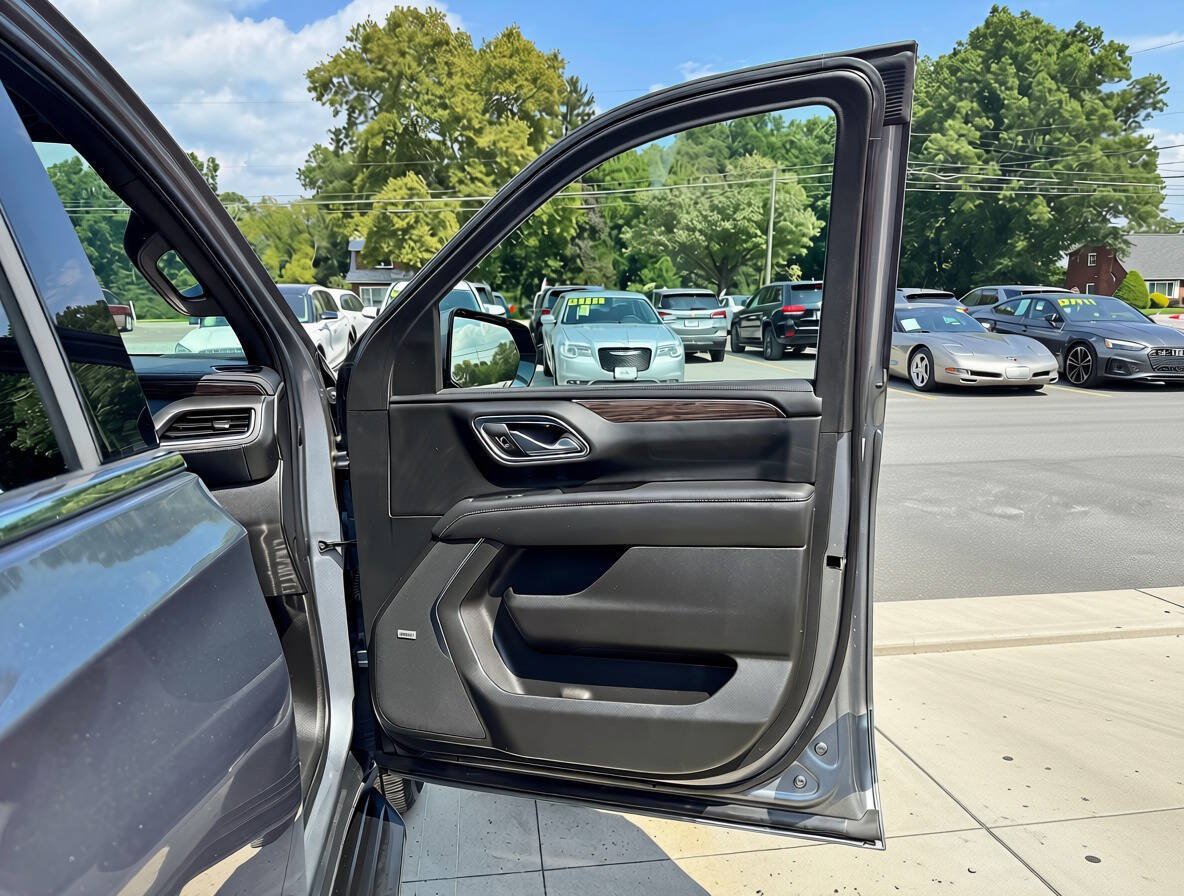 Used 2021 Chevrolet Tahoe LT AWD/4WD image 8