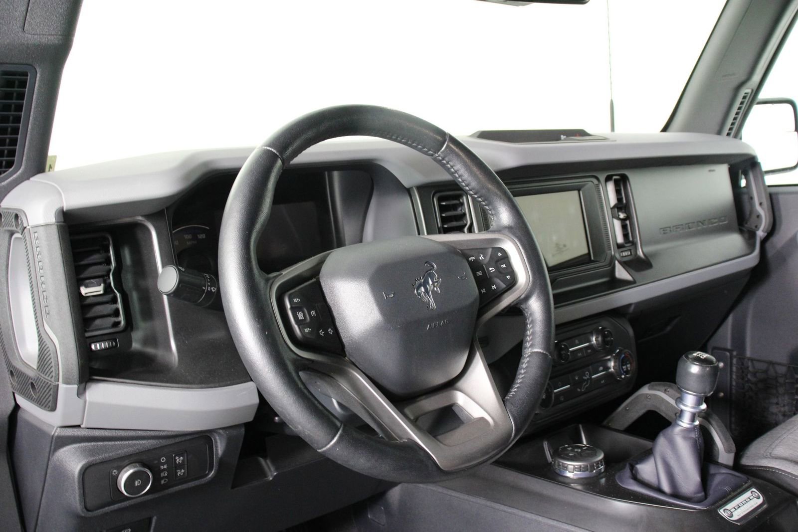 Used 2021 Ford Bronco Big Bend image 14