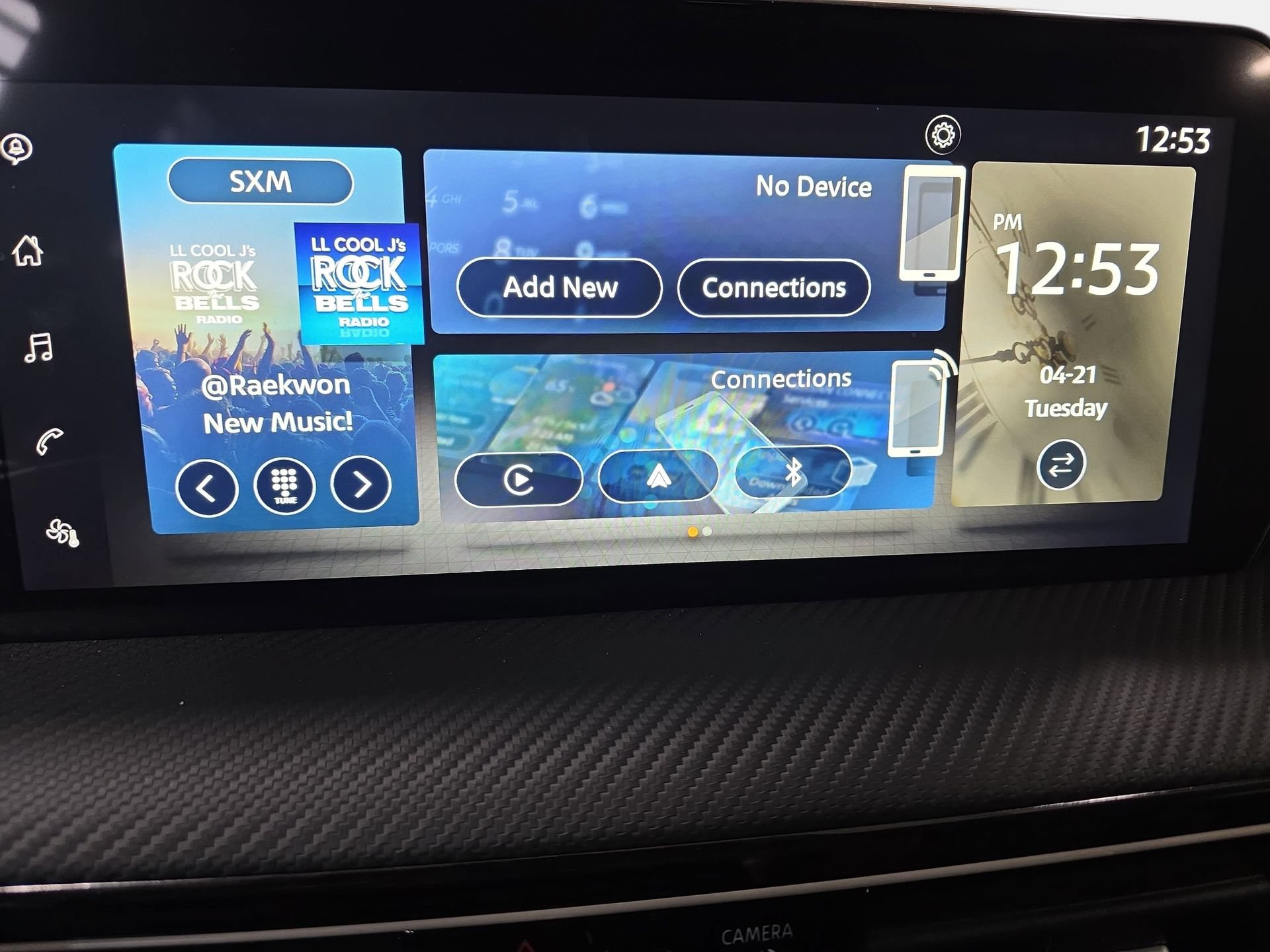 Used 2025 Nissan Kicks SR FWD image 20