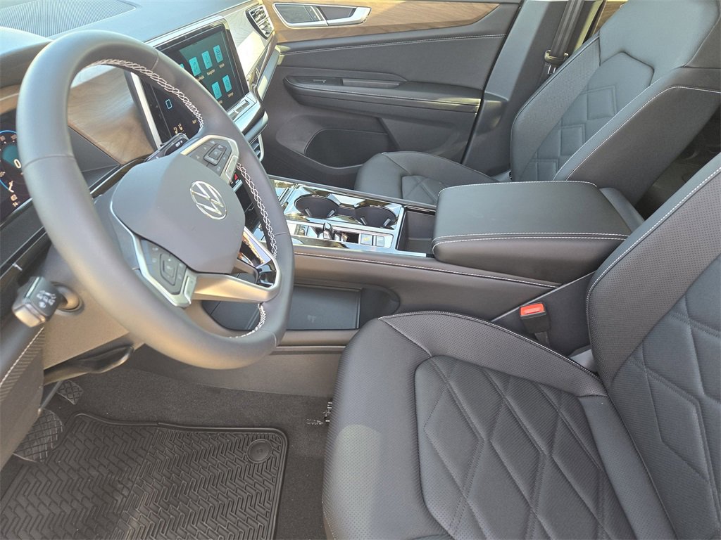 New 2026 Volkswagen Atlas SE image 11