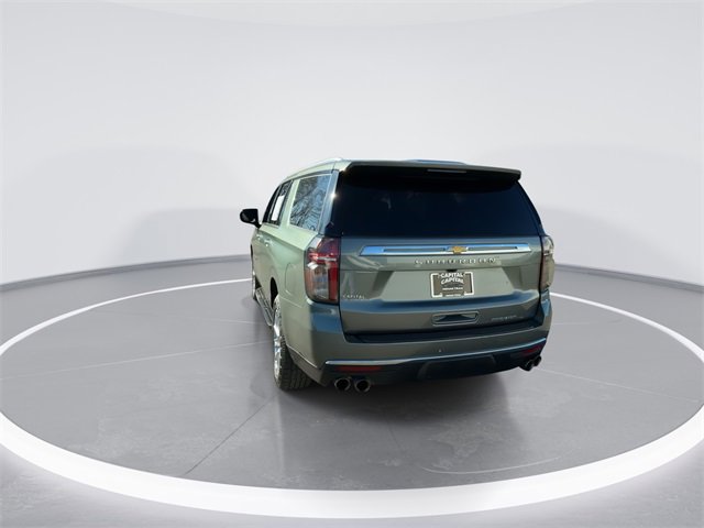 Used 2023 Chevrolet Suburban Premier image 7