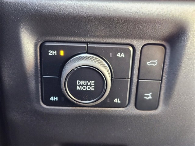 New 2025 Ford Expedition Max Platinum w/ Stealth Performance Package image 26