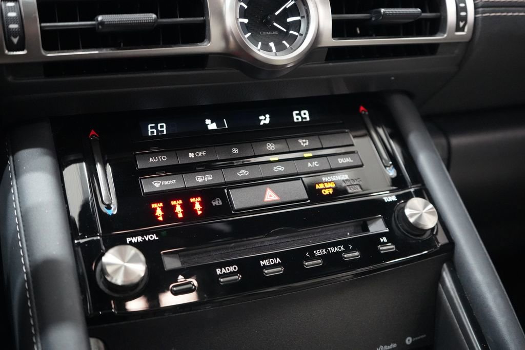 Used 2022 Lexus IS 350 F Sport w/ Accessory Package image 26