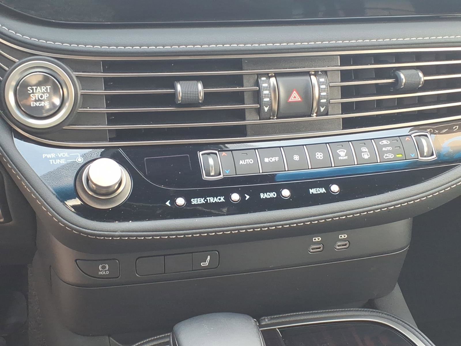 Certified 2023 Lexus LS 500 500 Base w/ Interior Upgrade Package image 11