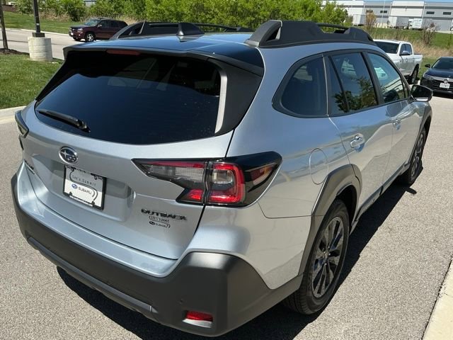 Certified 2025 Subaru Outback Onyx Edition AWD/4WD image 7