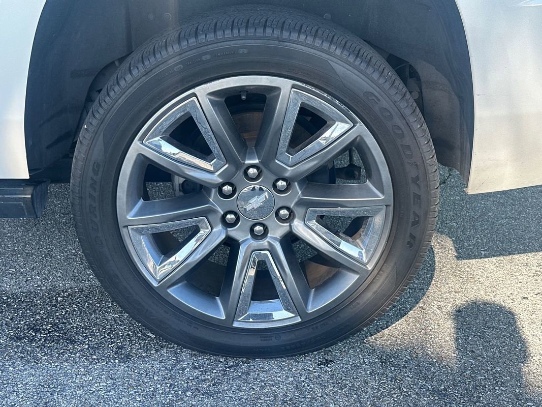 Used 2015 Chevrolet Tahoe LTZ image 9